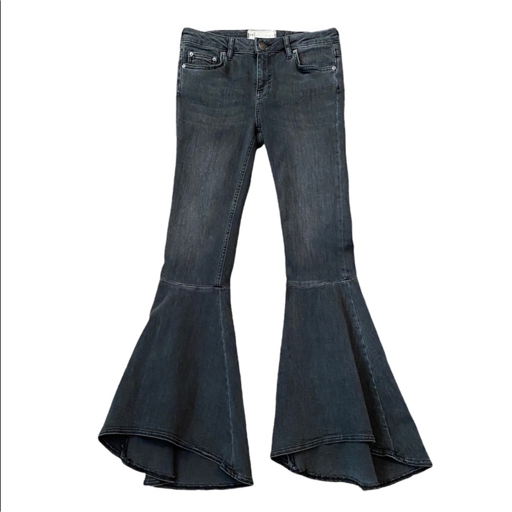 FREE PEOPLE Women's Flared Black Jeans